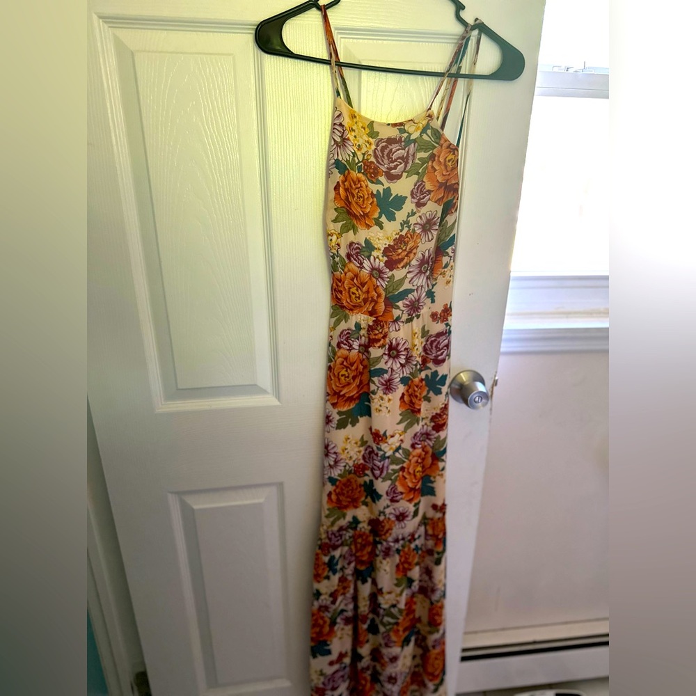 Floral strappy maxi dress